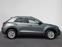 Volkswagen T-Roc 1.0 TSI Life | Clima | Carplay | PDC voor + achter | LM velgen | ( Vestiging - Nieuwegein ) Foto