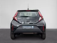 Toyota Aygo X 1.0 VVT-i MT Play NIEUW! | Airco | ACC | Camera | Stoelverwarming | DAB | ( Vesteging - Nieuwegein ) Foto