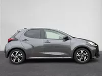 Toyota Yaris 1.5 Hybrid 115 Dynamic | NIEUW ! | LED | Navi-by-app | ACC | Camera | Clima | Stoel/Stuurwiel verwarming |  ( Vestiging - Nieuwegein ) Foto