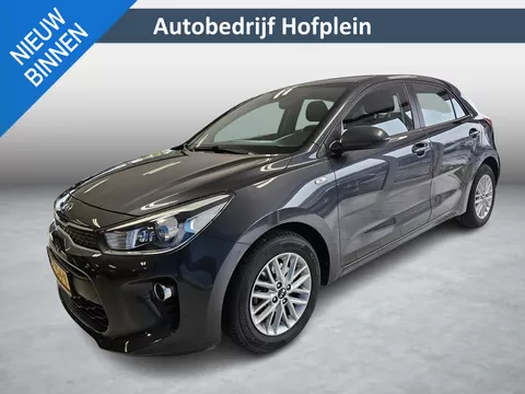 Kia Rio 1.0 TGDI DynamicLine 100PK Navigatie | Airco | LM-Velgen | Camera | PDC | Metallic  ( Vestiging - Vianen Tel: 0347-371248 )