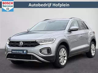 Volkswagen T-Roc 1.5 TSI Life | Automaat | ACC | Carplay | Parkeersensor voor/achter | LM velgen | ( Vestiging - Nieuwegein )