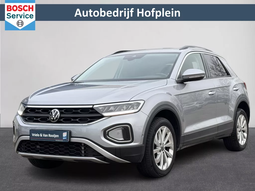 Volkswagen T-Roc 1.5 TSI Life | Automaat | ACC | Carplay | Parkeersensor voor/achter | LM velgen | ( Vestiging - Nieuwegein )