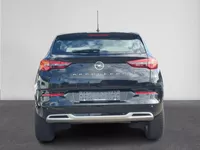 Opel Grandland 1.2 Turbo 130PK Elegance 10.000KM!!! BTW Auto | Climate Control | AGR-Sportstoelen | Stuurverwarming + Stoelverwarming+ voorruitverwarming | Navigatie By App| Apple Car play/Android Auto |  |Cruise | 17"LM-Velgen | PDC | LED Verlichting | Digitaal Dashboard | All Season banden | Trekgewicht 1400 kg ( Vestiging - Vianen Tel: 0347-371248 ) Foto